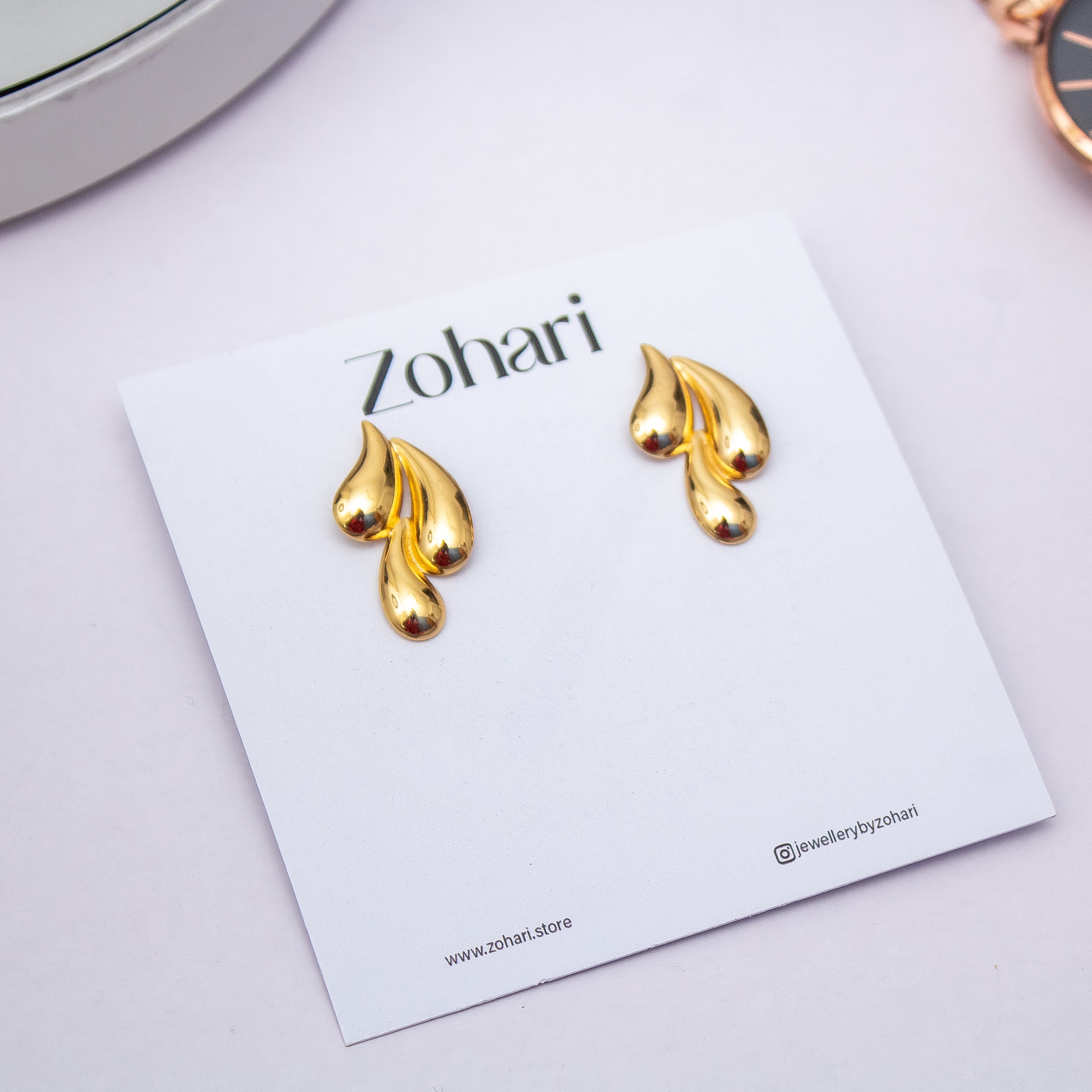 Layered Drop Studs