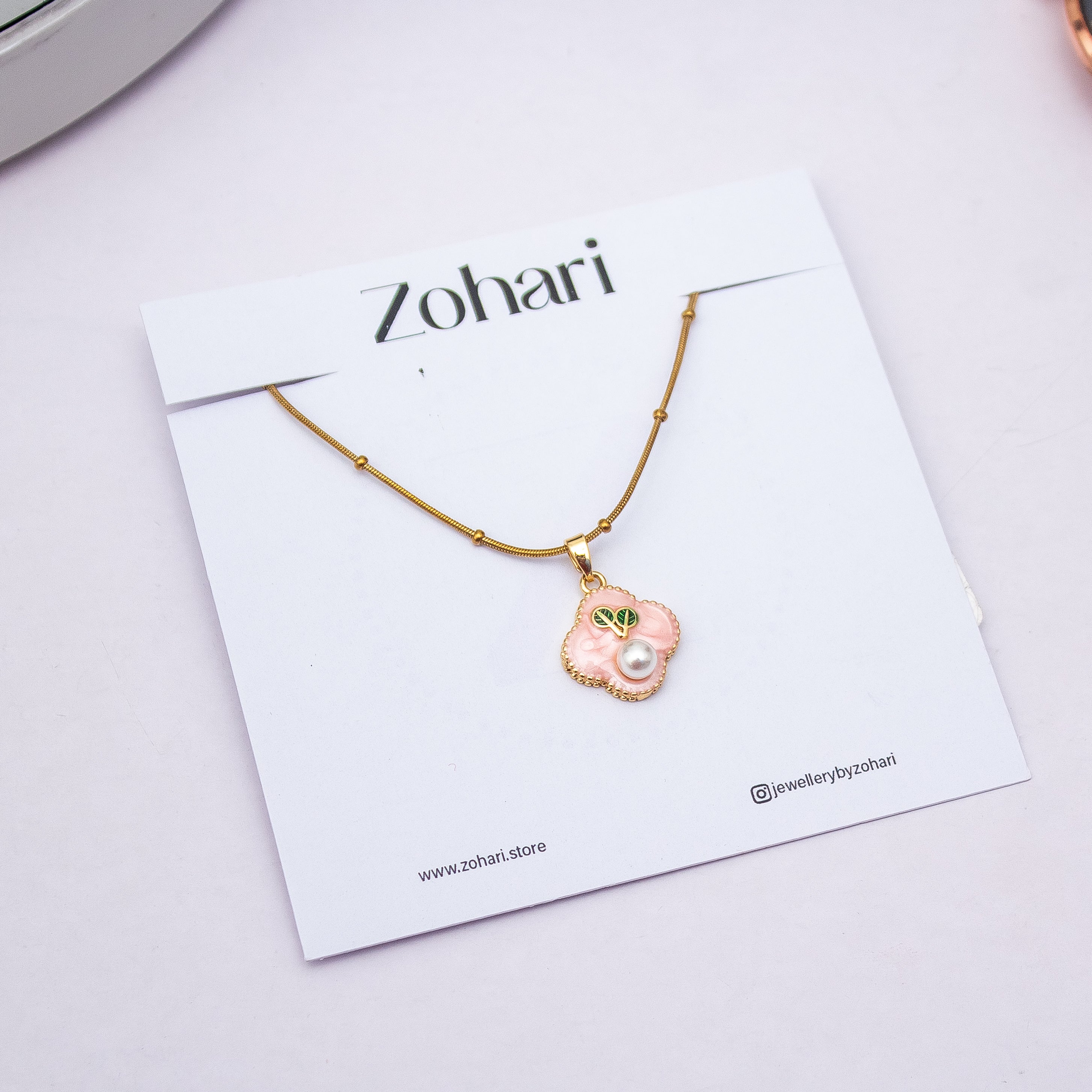 Floral Pearl Necklace