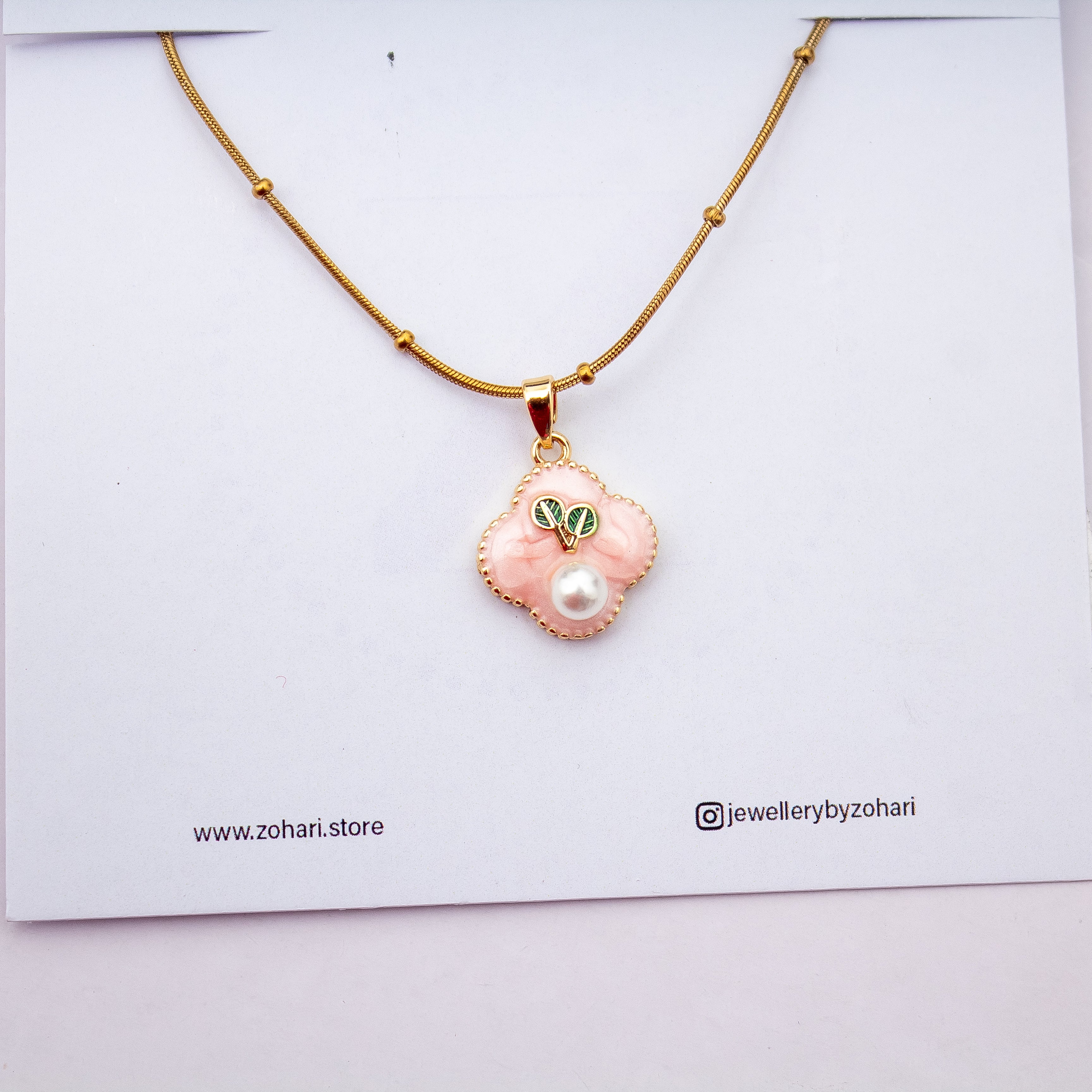 Floral Pearl Necklace