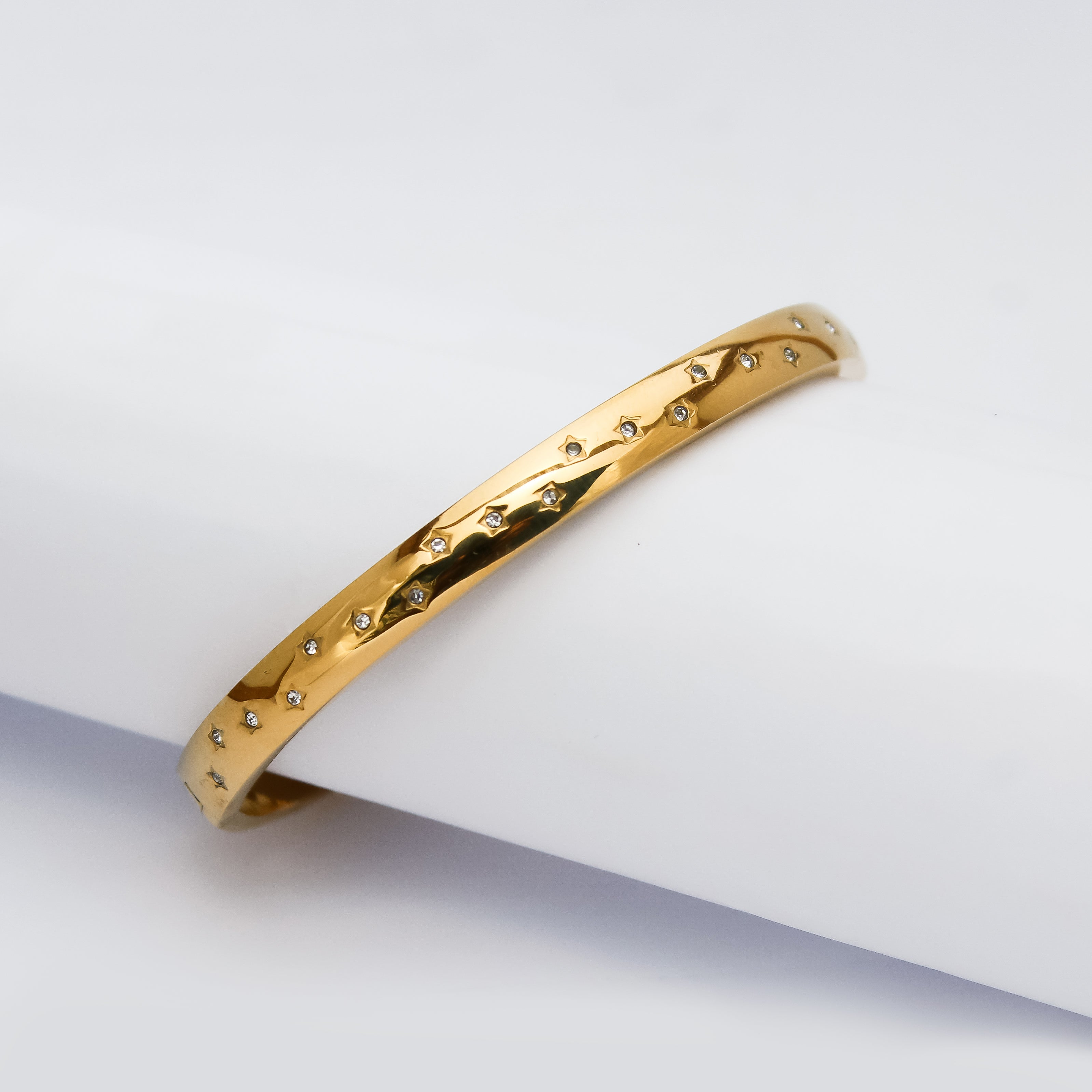 Stellar Glow Bangle - ZB20