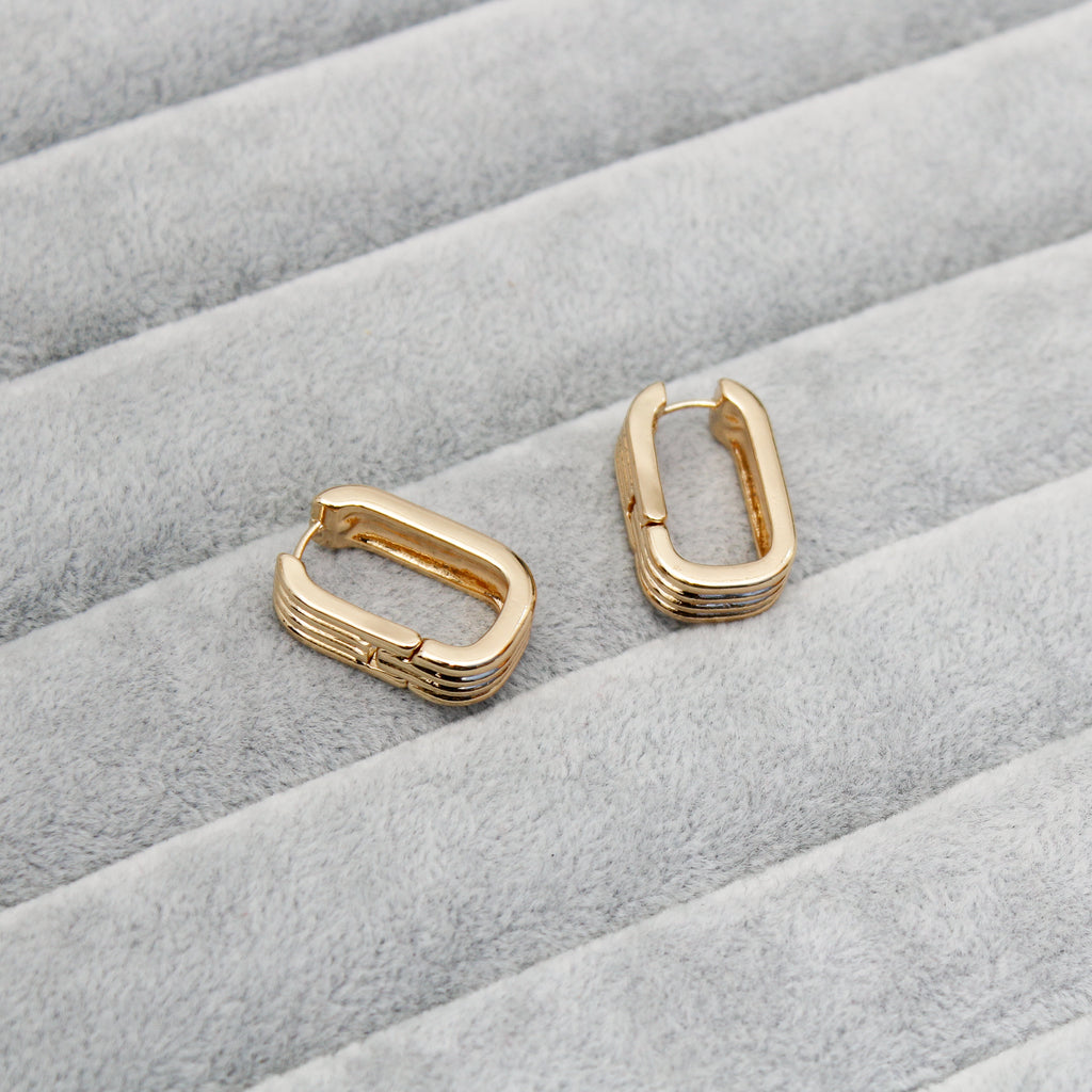 Ridge Curve Hoop Earrings - ZE09